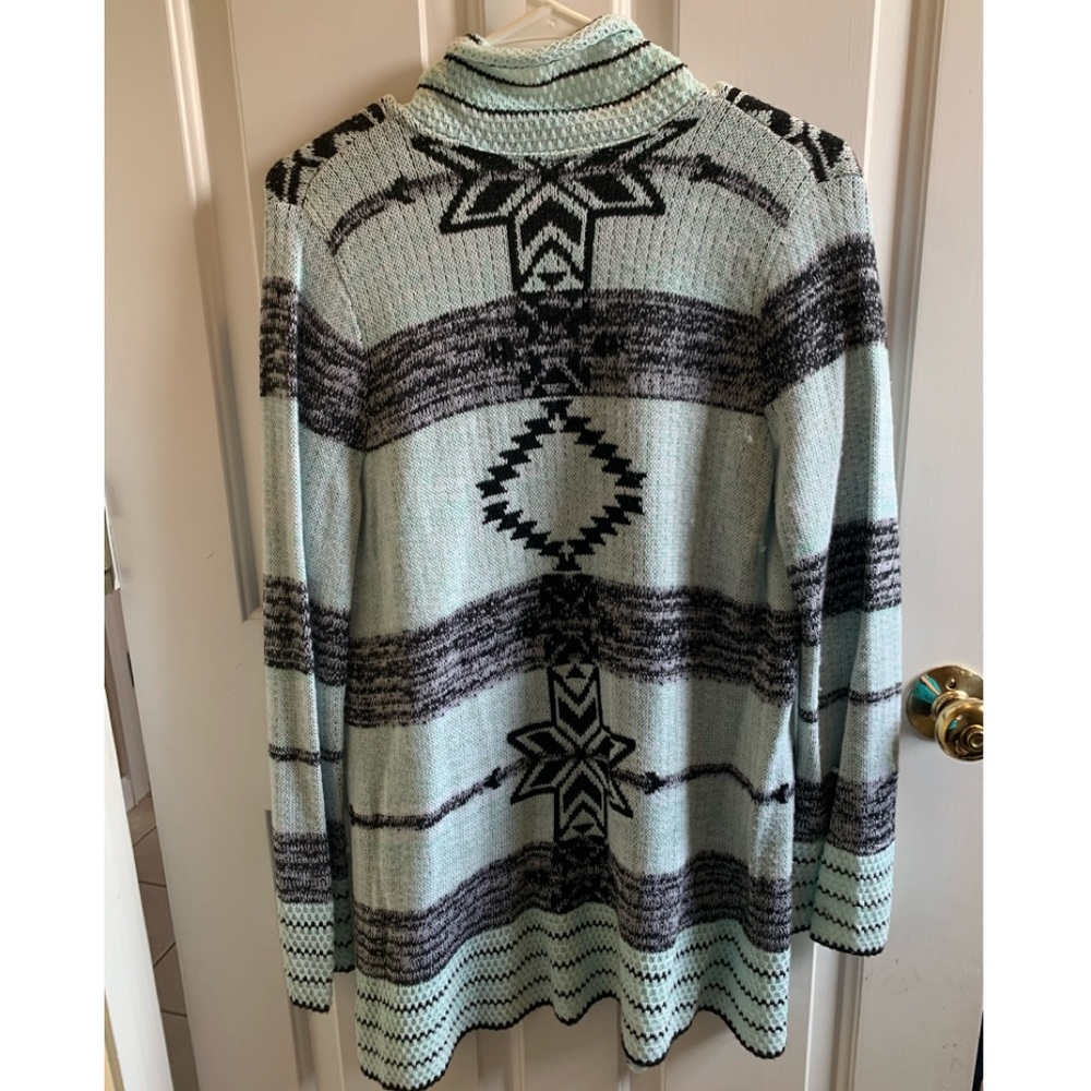 Aztec Design Cardigan - Picture 2 of 3